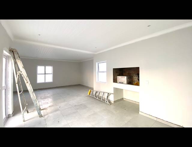 3 BEDROOM HOUSE FOR SALE IN ATLANTIC SANDS PRIVATE ESTATE